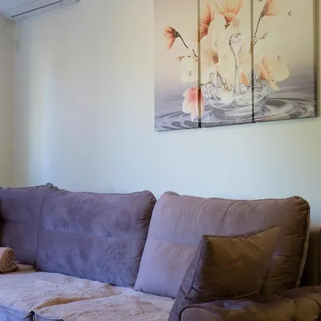 Apartment Lana *